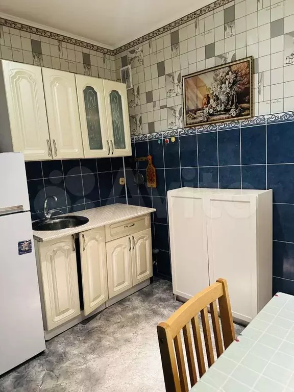 4-к. квартира, 85 м, 1/10 эт. - Фото 0