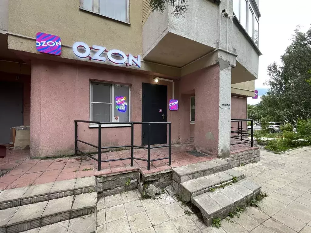 Офис в Белгородская область, Старый Оскол Дубрава мкр, 3 кв-л, 2 (70 ... - Фото 1