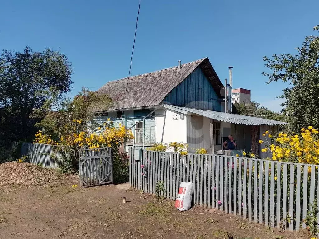 Дом в Смоленская область, Ярцево Комсомольская ул. (44 м) - Фото 1