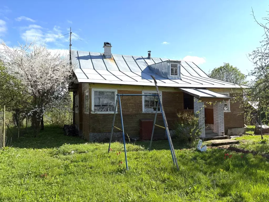 Дом в Ленинградская область, Выборгский район, Рощинское городское ... - Фото 1
