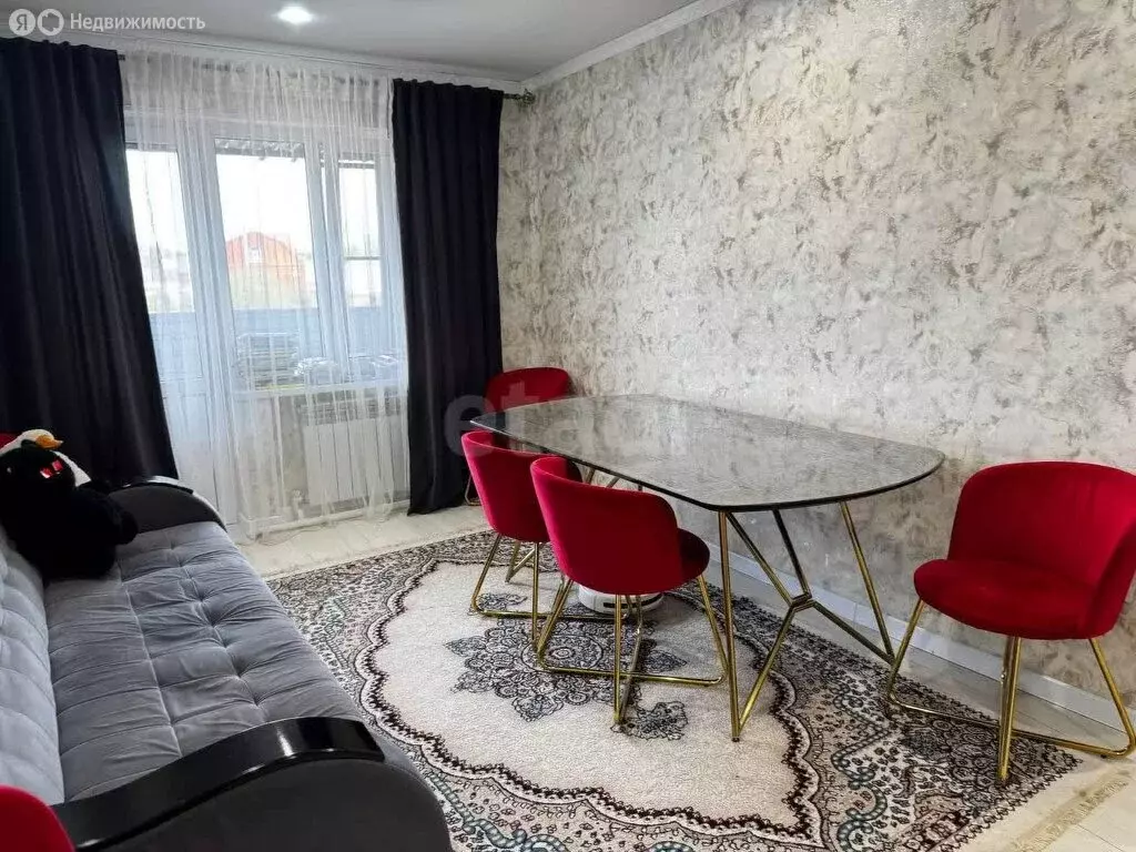 3-комнатная квартира: Назрань, проспект Идриса Базоркина, 37 (54.3 м) - Фото 1