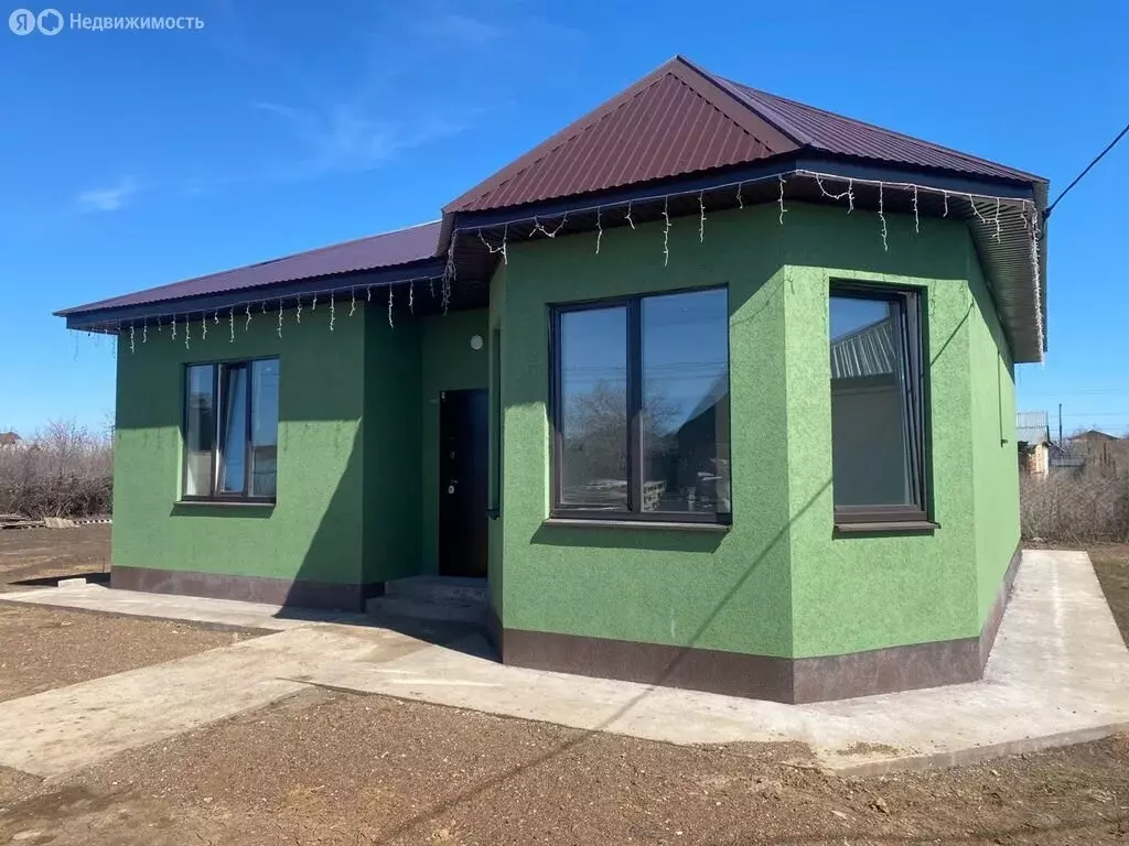 Дом в Весенний сельсовет, СНТ Карачи, 17-я линия, 16 (90 м) - Фото 1