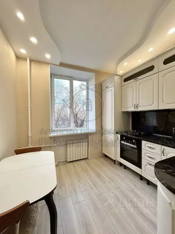 2-к кв. Волгоградская область, Волгоград Советская ул., 8 (52.6 м) - Фото 2