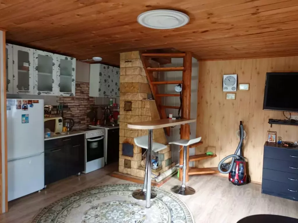 Дом в Свердловская область, Ревда муниципальный округ, Пионерский СТ  ... - Фото 1