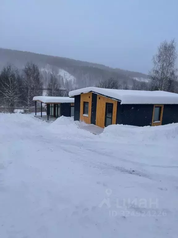 Дом в Пермский край, Губаха Краснооктябрьская ул., 31 (30 м) - Фото 2