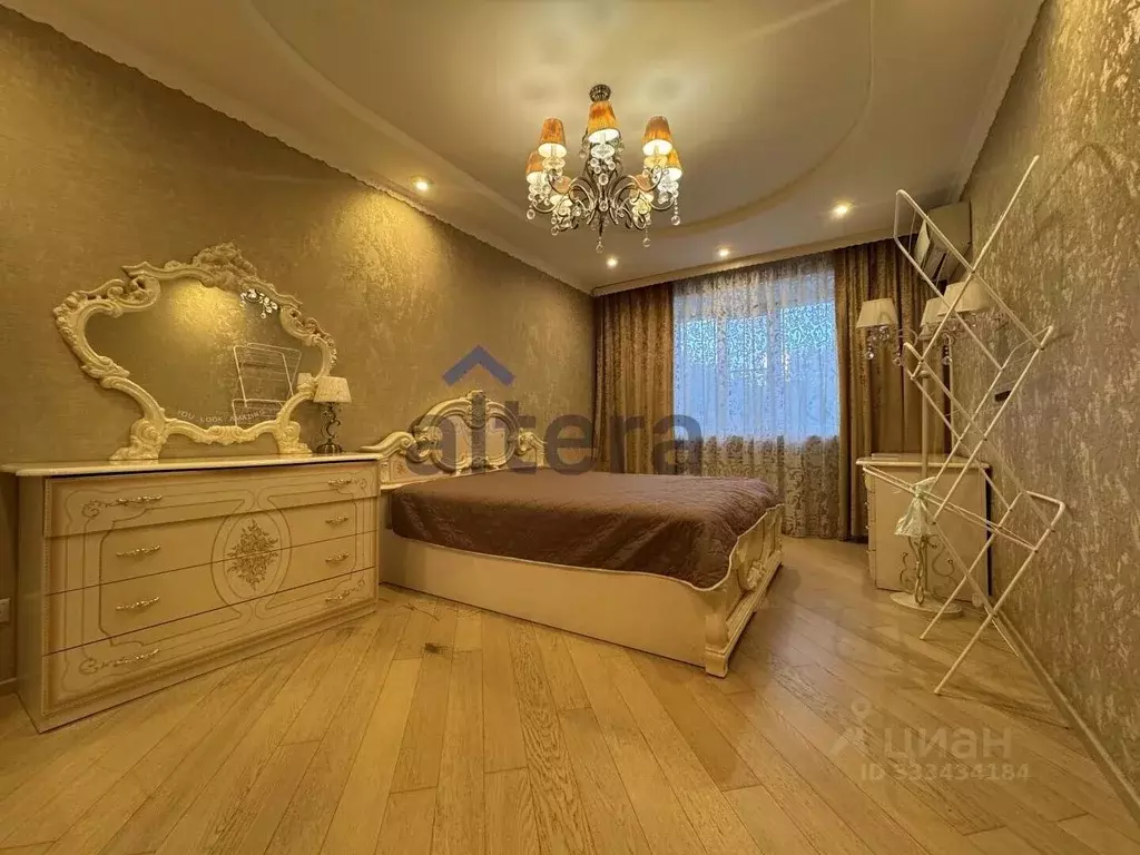 3-к кв. Татарстан, Казань ул. Масгута Латыпова, 34 (110.0 м) - Фото 1
