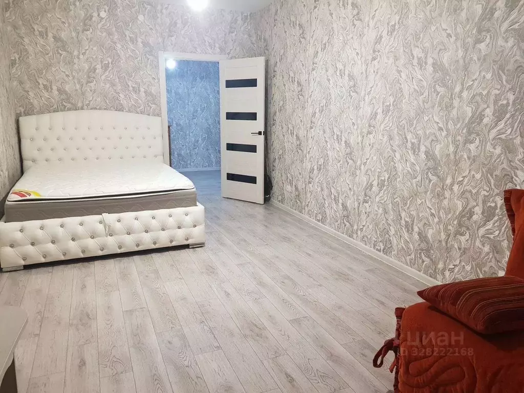 1-к кв. Пермский край, Пермь ул. Луначарского, 99 (53.0 м) - Фото 2