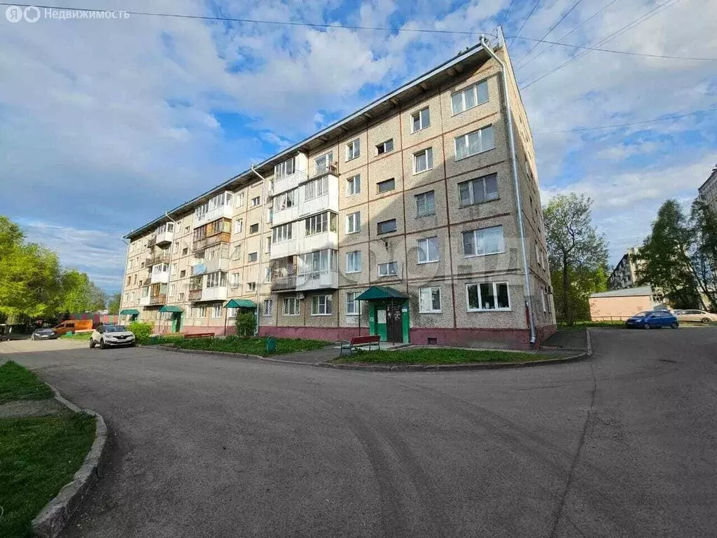 1-комнатная квартира: Кемерово, бульвар Строителей, 12А (30 м) - Фото 0