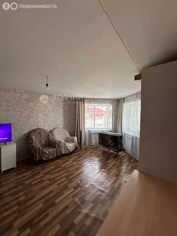 1-комнатная квартира: село Порецкое, улица Крупской, 77 (41.8 м) - Фото 2