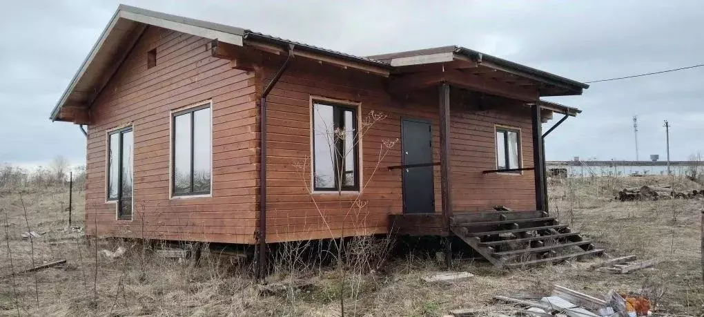 Дом в Пермский край, Добрянский муниципальный округ, с. Шемети пер. ... - Фото 1
