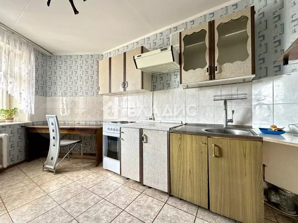 1-к. квартира, 52 м, 6/9 эт. - Фото 1