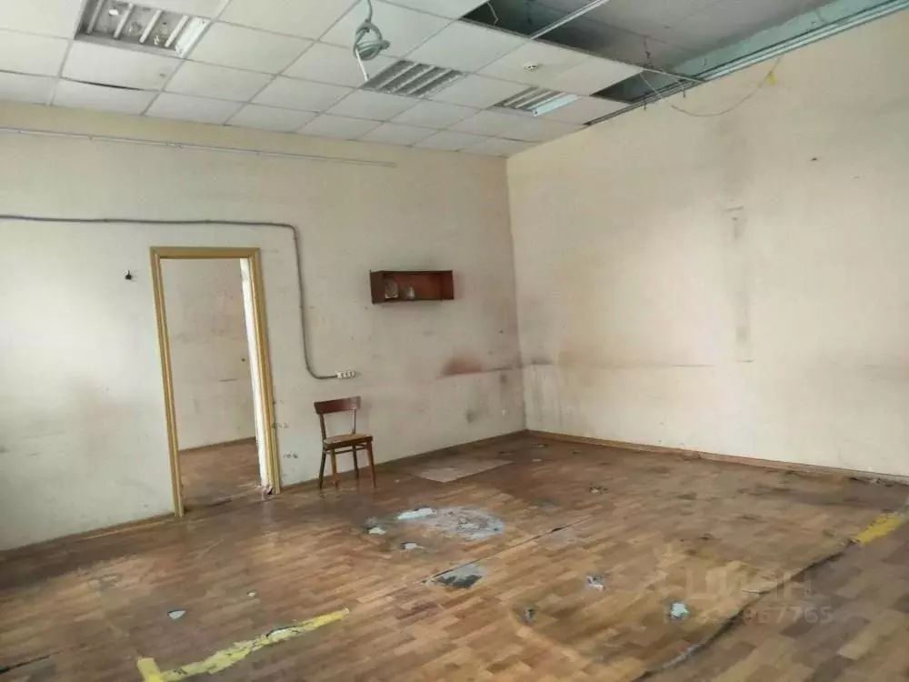 Помещение свободного назначения в Тульская область, Новомосковск ул. ... - Фото 1