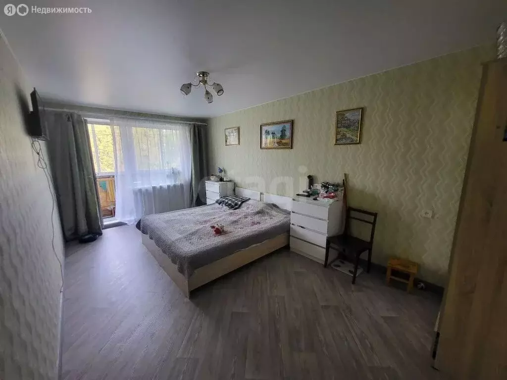3-комнатная квартира: Пермь, шоссе Космонавтов, 82 (62 м) - Фото 0