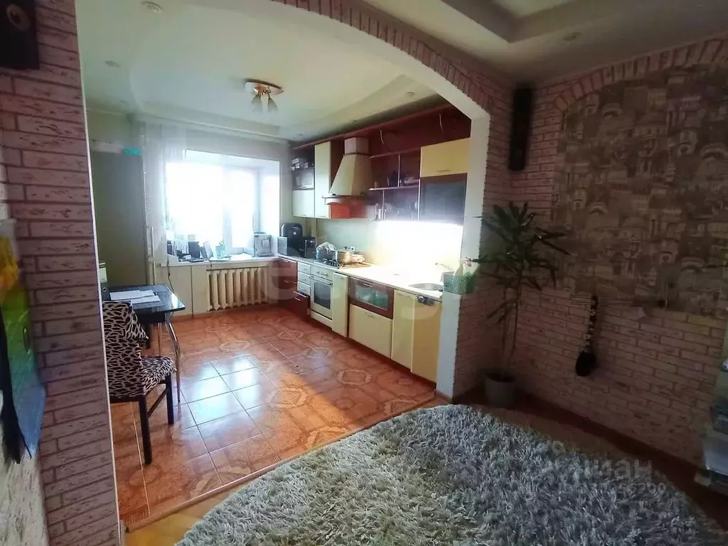 2-к кв. Коми, Сыктывкар Первомайская ул., 96 (75.3 м) - Фото 2