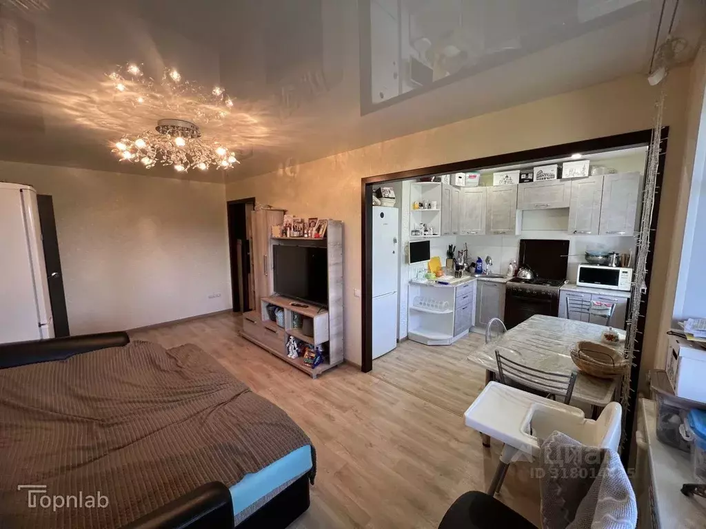 2-к кв. Волгоградская область, Волгоград просп. Героев Сталинграда, 4 ... - Фото 1