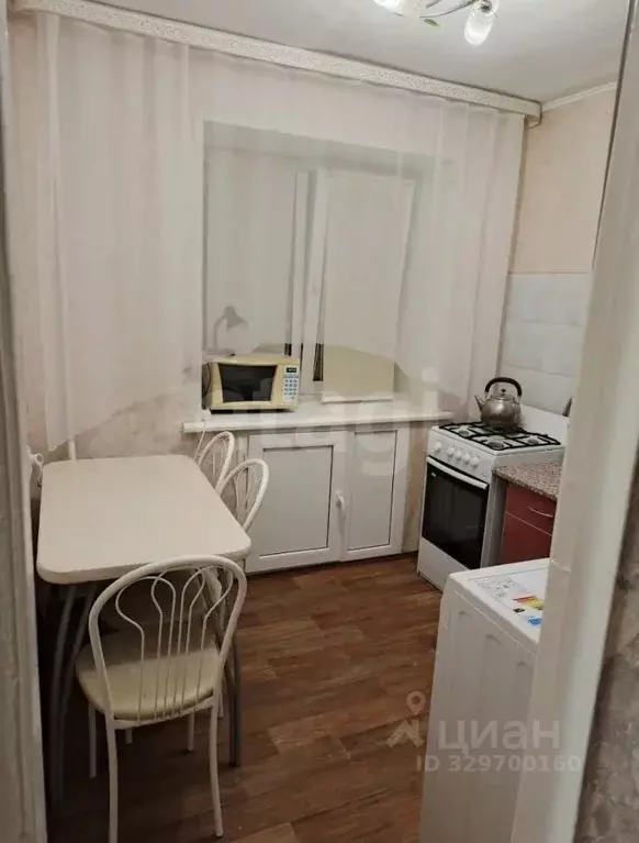 1-к кв. Башкортостан, Стерлитамак ул. Голикова, 28 (32.1 м) - Фото 1