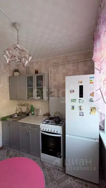 2-к кв. Иркутская область, Ангарск 82-й кв-л, 10 (45.0 м) - Фото 1