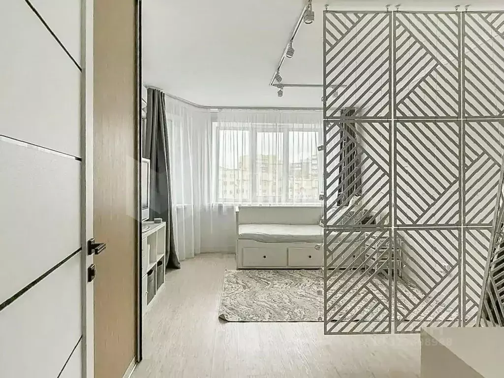 3-к кв. Тюменская область, Тюмень ул. Пермякова, 65 (81.0 м) - Фото 1