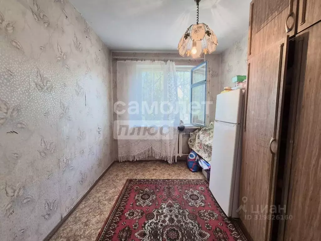 4-к кв. Волгоградская область, Волгоград ул. Одоевского, 82 (60.9 м) - Фото 0