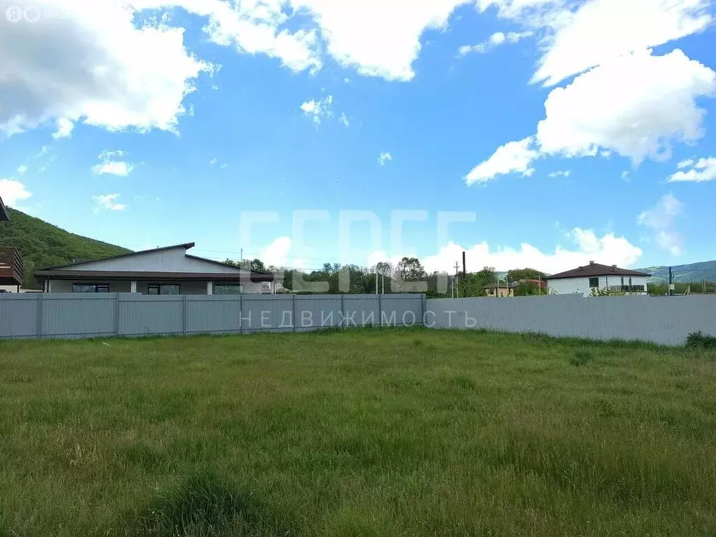 Участок в село Орлиное, Урожайная улица, 41 (10 м) - Фото 1