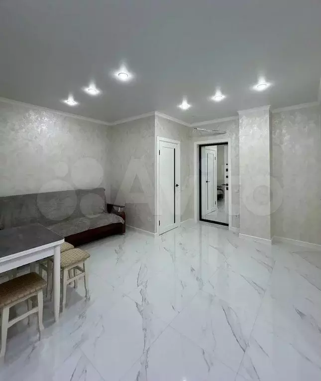1-к. квартира, 40 м, 4/24 эт. - Фото 1