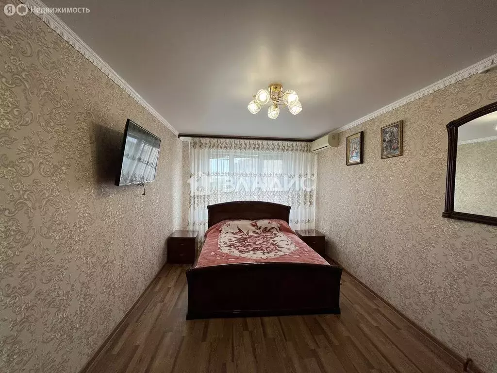 3-комнатная квартира: Орск, микрорайон Новый город, улица Горького, ... - Фото 0