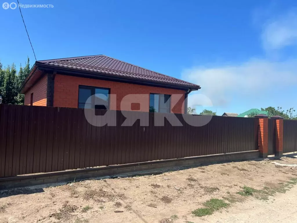 Дом в Курчанская, Школьная улица, 32 (100 м) - Фото 0