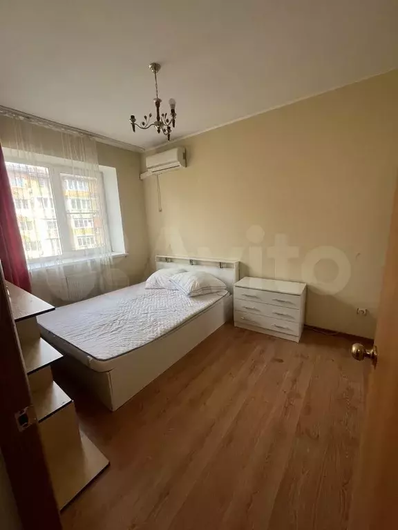 1-к. квартира, 35 м, 4/6 эт. - Фото 0