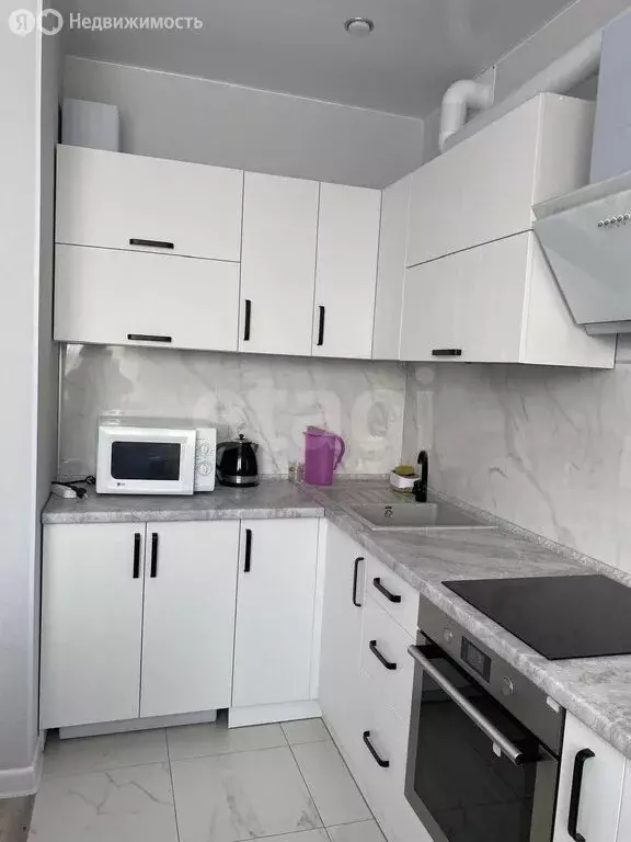1-комнатная квартира: Ялуторовск, улица Новикова, 1 (33.5 м) - Фото 1