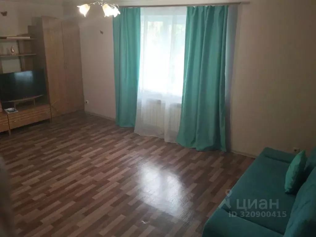 1-к кв. Удмуртия, Ижевск Ленинградская ул., 86 (36.0 м) - Фото 1