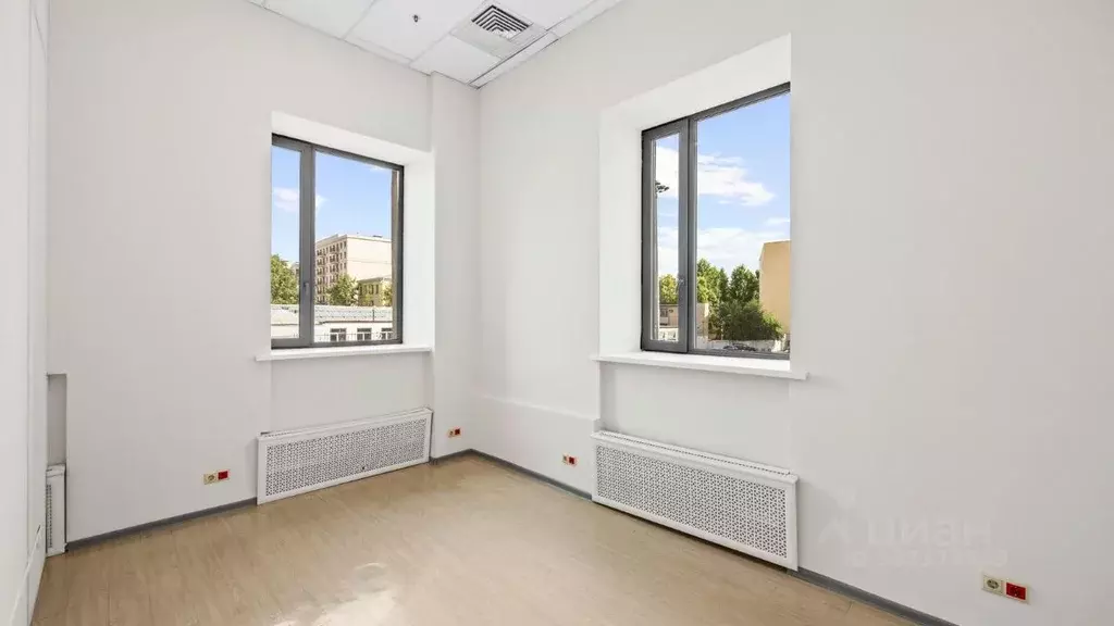 Офис в Санкт-Петербург Московский просп., 60/129 (83 м) - Фото 1