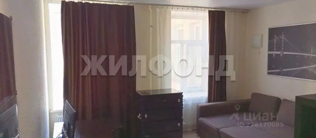 Комната Санкт-Петербург 8-я Советская ул., 14 (21.1 м) - Фото 0
