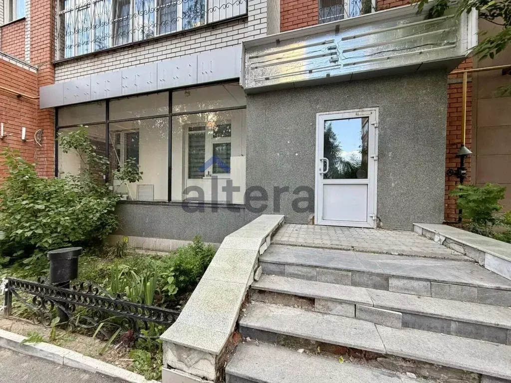 Помещение свободного назначения в Татарстан, Казань ул. 2-я Азинская, ... - Фото 1