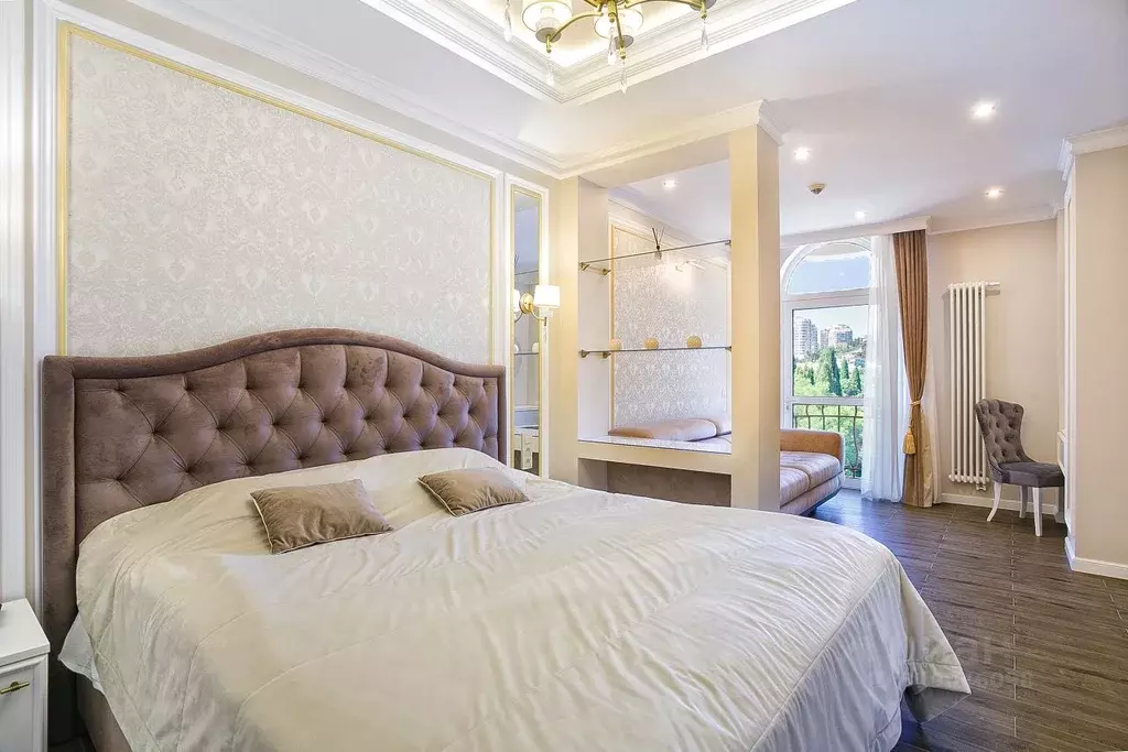2-к кв. Крым, Ялта ул. Екатерининская, 3 (79.0 м) - Фото 0