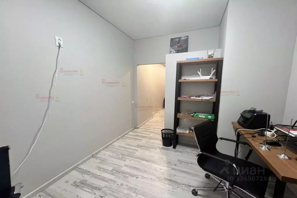 Офис в Свердловская область, Екатеринбург ул. Мамина-Сибиряка, 54 (62 ... - Фото 2