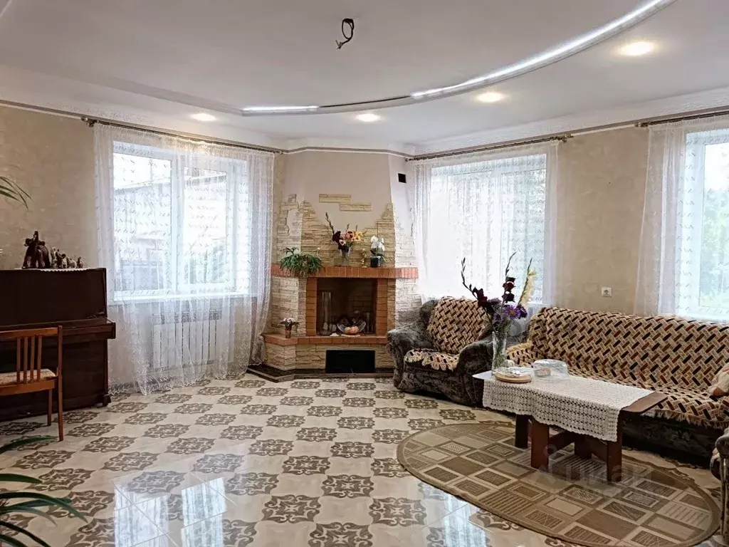 Дом в Челябинская область, с. Аргаяш ул. 8 Марта, 35 (327 м) - Фото 0