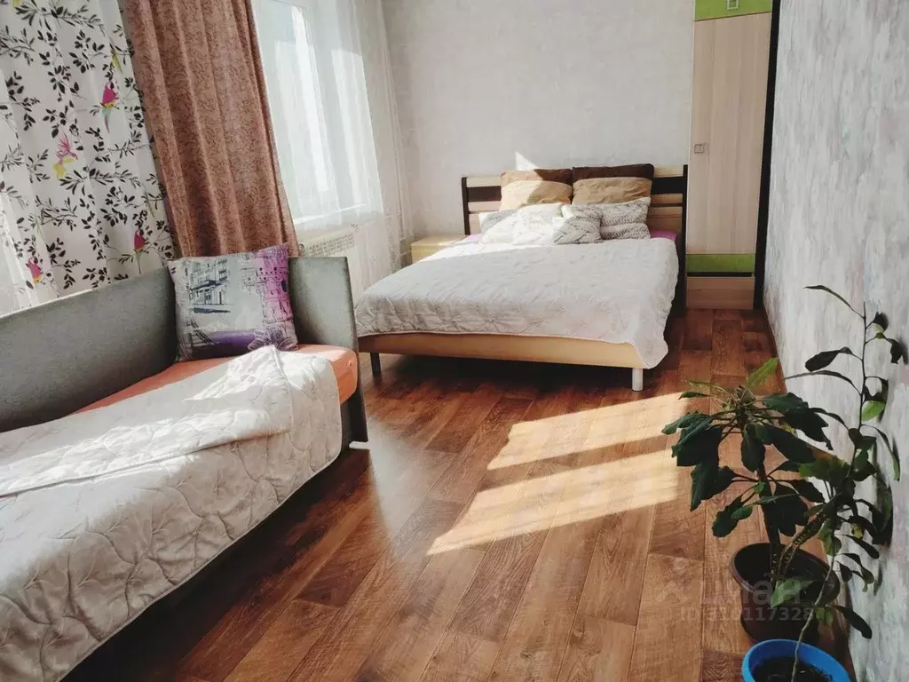 3-к кв. Кемеровская область, Междуреченск Брянская ул., 11 (84.0 м) - Фото 1