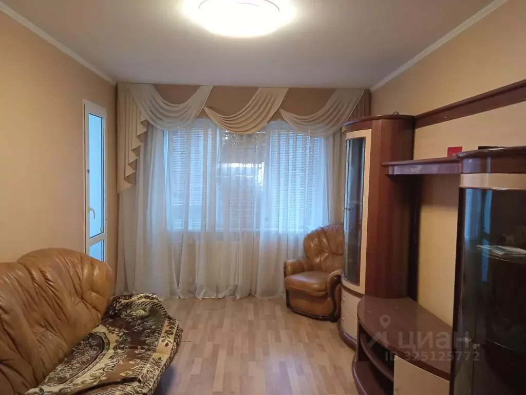 3-к кв. Крым, Симферополь ул. Бела Куна, 9 (63.0 м) - Фото 1