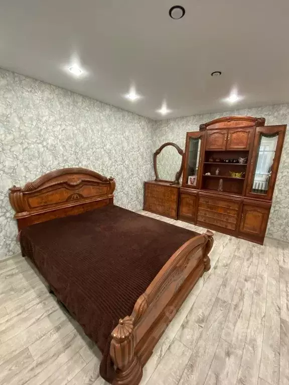 3-к кв. Иркутская область, Усть-Кут ул. Горького, 50А (64.0 м) - Фото 1