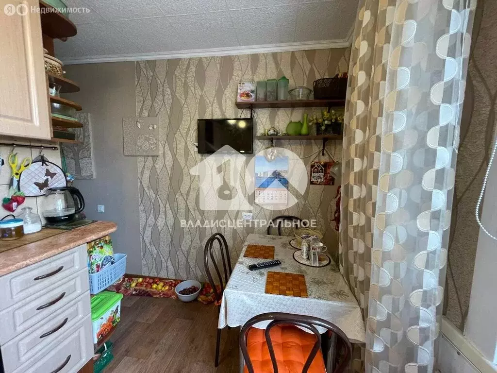 3-комнатная квартира: Искитим, микрорайон Подгорный, 41 (58.2 м) - Фото 1