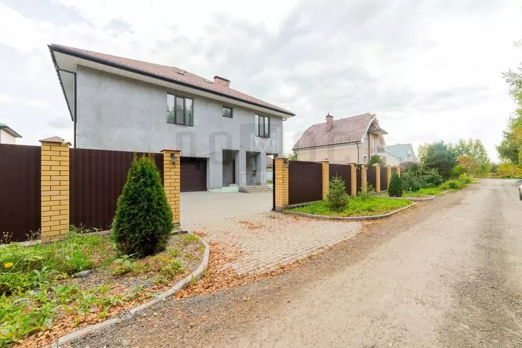 Дом в Свердловская область, Екатеринбург ул. Цыганская, 91 (518 м) - Фото 1