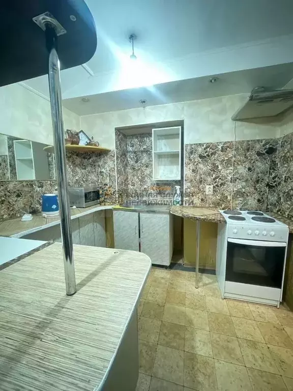 2-к. квартира, 45 м, 9/12 эт. - Фото 1