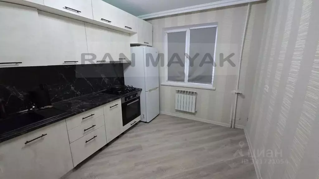 3-к кв. Адыгея, Майкоп Заводская ул., 3 (71.5 м) - Фото 1