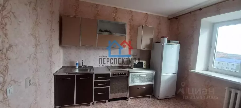 1-к кв. Тюменская область, Тобольск 3Б мкр, 6к3 (31.9 м) - Фото 0