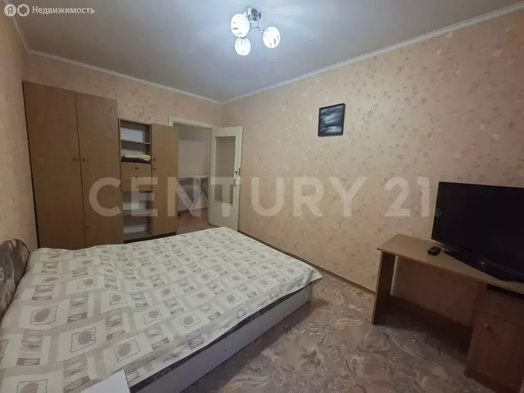 3-комнатная квартира: Евпатория, Эскадронная улица, 11 (64.9 м) - Фото 2