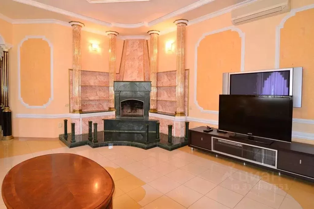4-к кв. Краснодарский край, Геленджик Приморская ул., 24Б (200.0 м) - Фото 0
