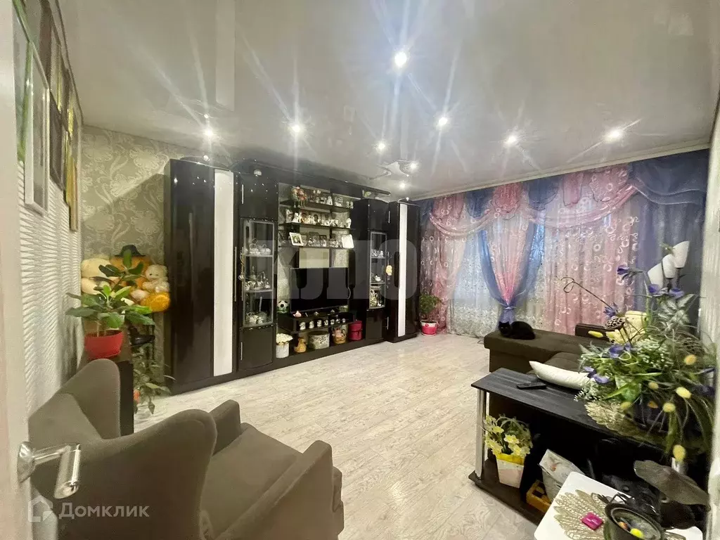Продаётся 2-к квартира, 55.5 м - Фото 0