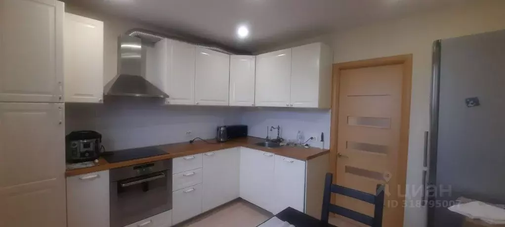 3-к кв. Санкт-Петербург Камышовая ул., 46К1 (70.0 м) - Фото 1