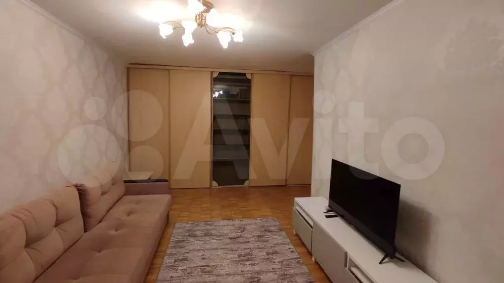 2-к. квартира, 46 м, 7/9 эт. - Фото 1