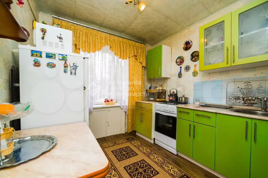 1-к. квартира, 31,3 м, 5/5 эт. - Фото 0